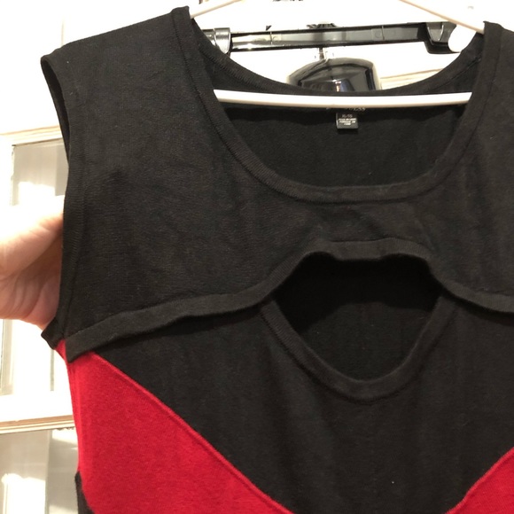 New without tags GUESS ❤️🖤 XL - Picture 2 of 7